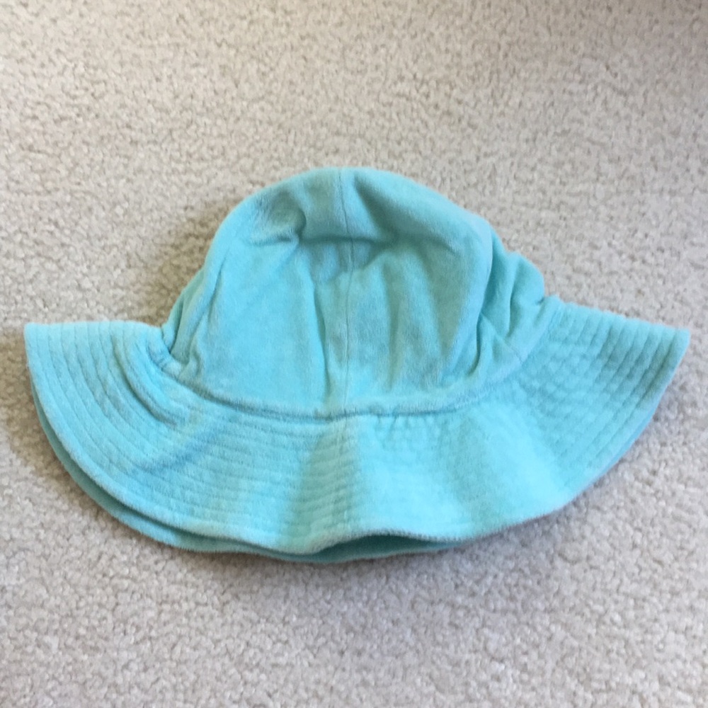 NWT Gap terrycloth brimmed hat